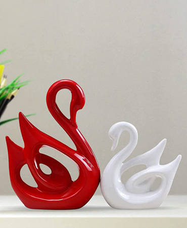 Ceramic Swan Couple